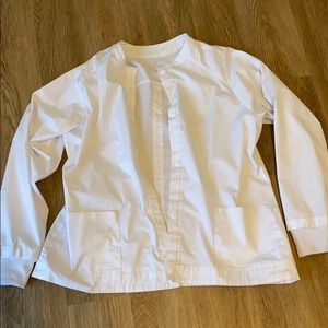 Vera Bradley scrub jacket